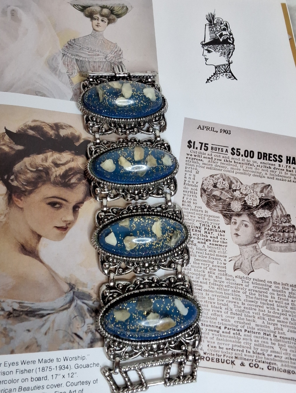 Vintage‎ Lucite  Cofetti Massive bracelet